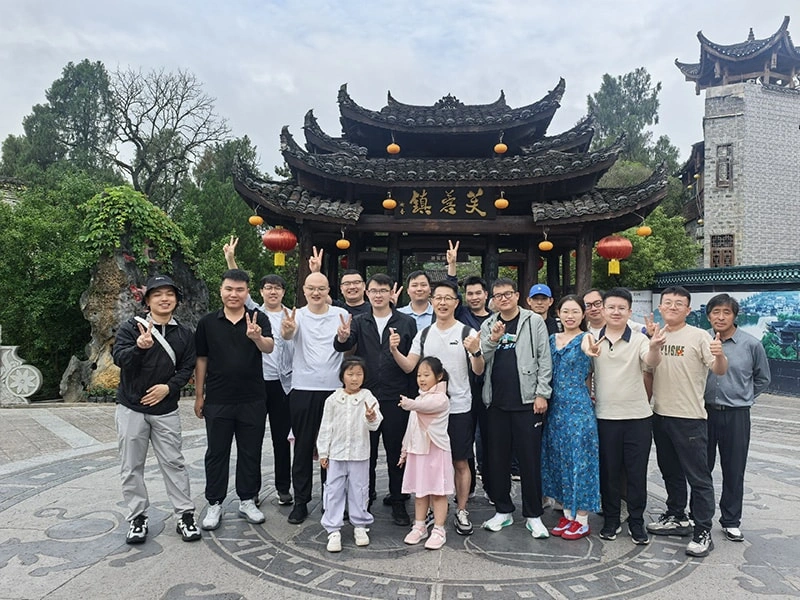 2025 Peak Forest Adventure: Walking Among the Clouds in Zhangjiajie