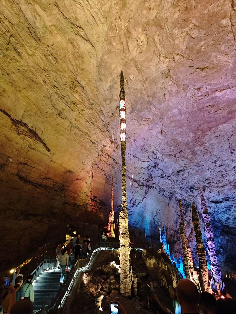 2025 Peak Forest Adventure: Walking Among the Clouds in Zhangjiajie